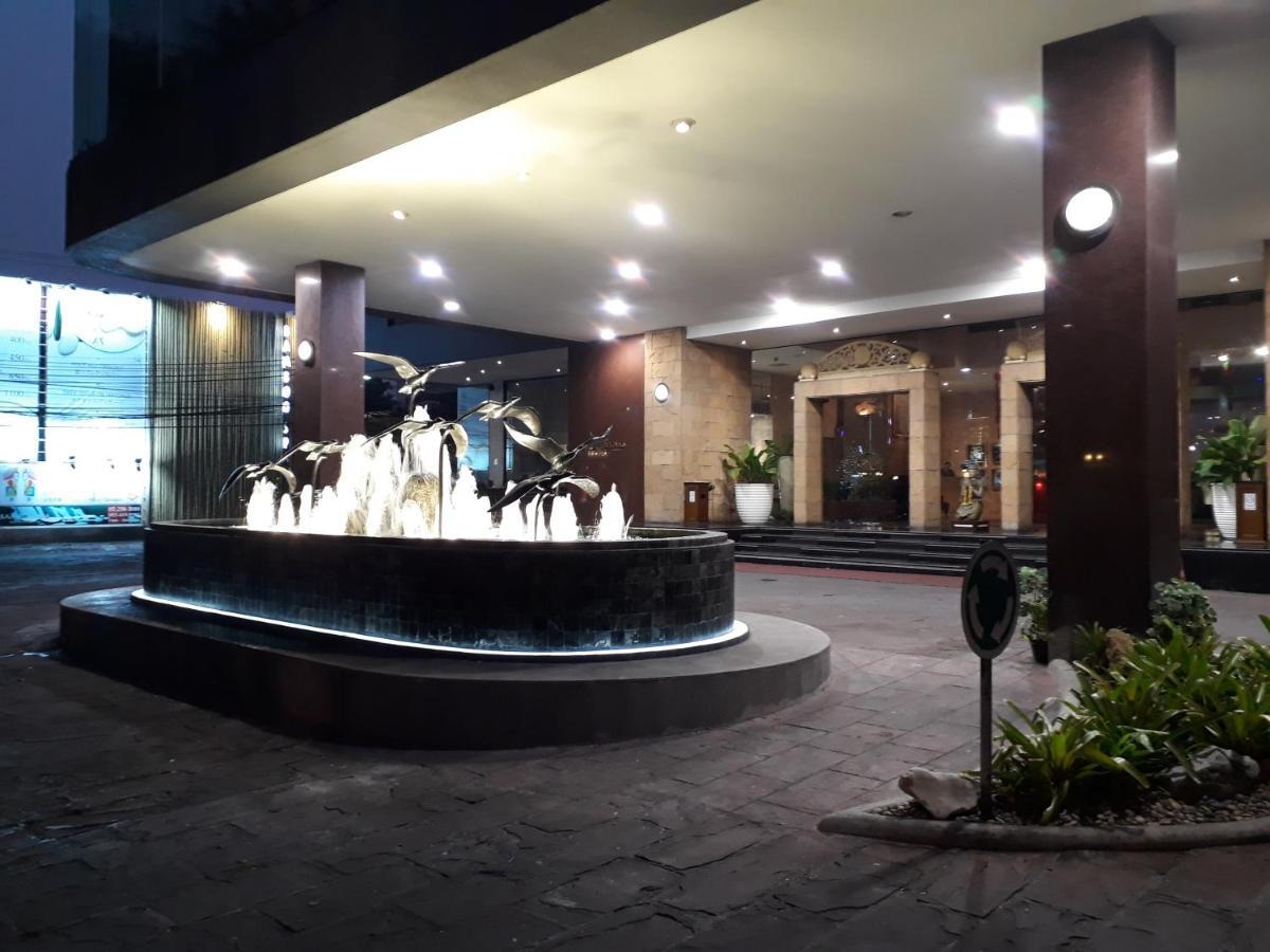 The Four Wings Hotel Bangkok Banguecoque Exterior foto